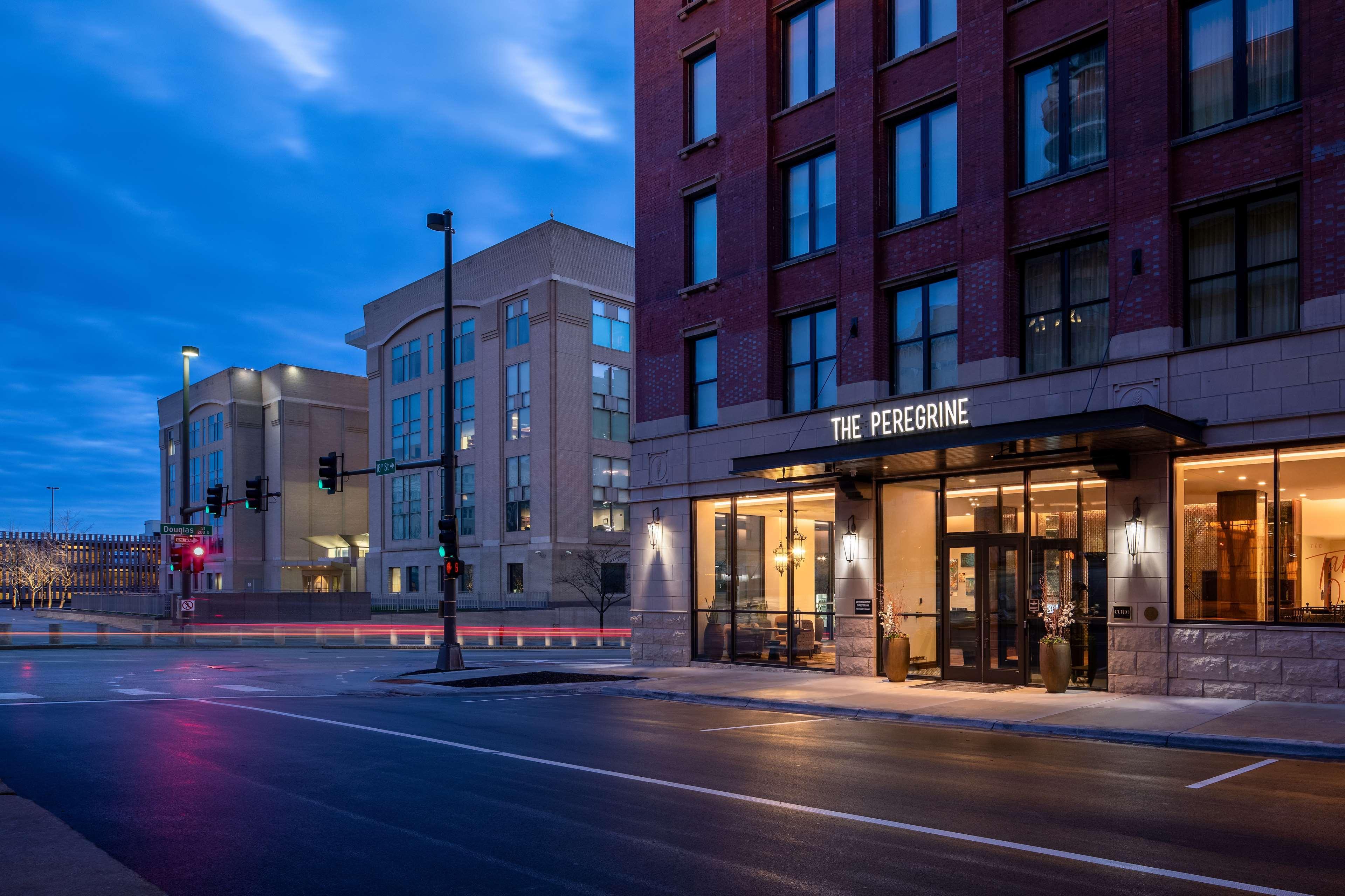The Peregrine Omaha Downtown Curio Collection By Hilton Hotel Exterior photo