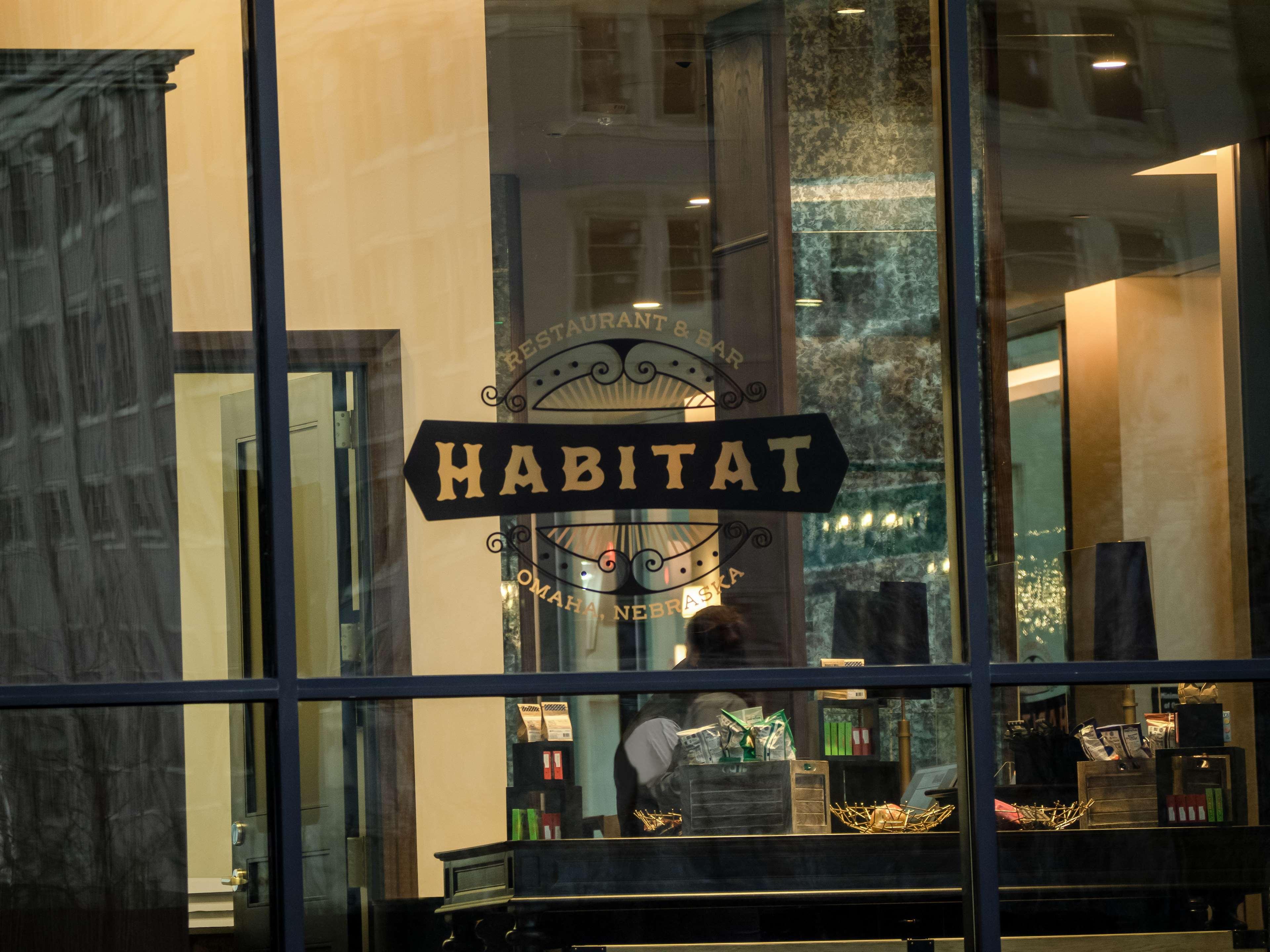 The Peregrine Omaha Downtown Curio Collection By Hilton Hotel Exterior photo