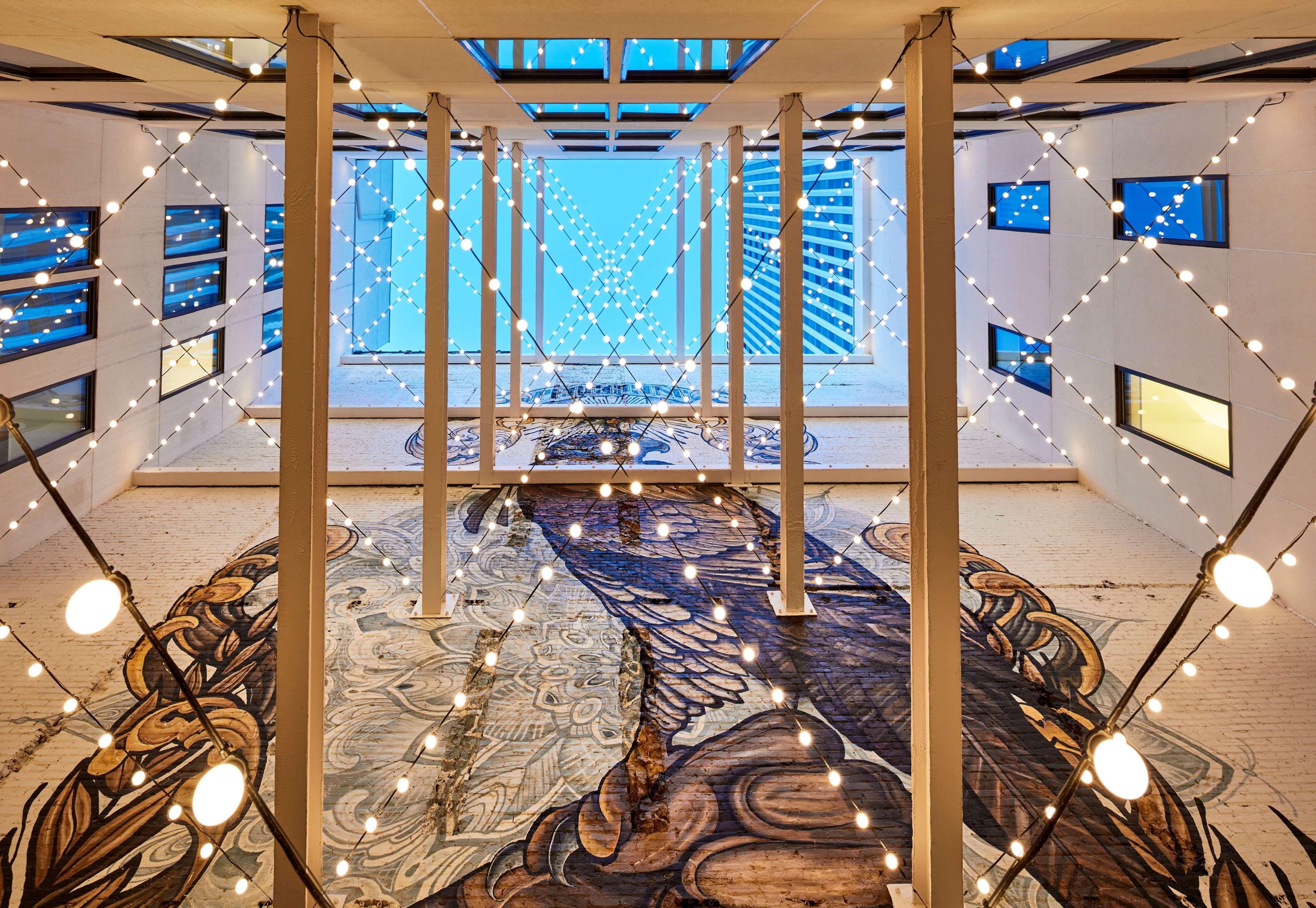 The Peregrine Omaha Downtown Curio Collection By Hilton Hotel Exterior photo