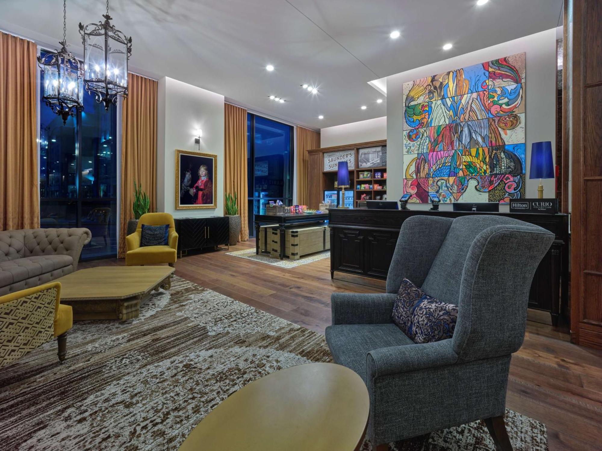 The Peregrine Omaha Downtown Curio Collection By Hilton Hotel Exterior photo
